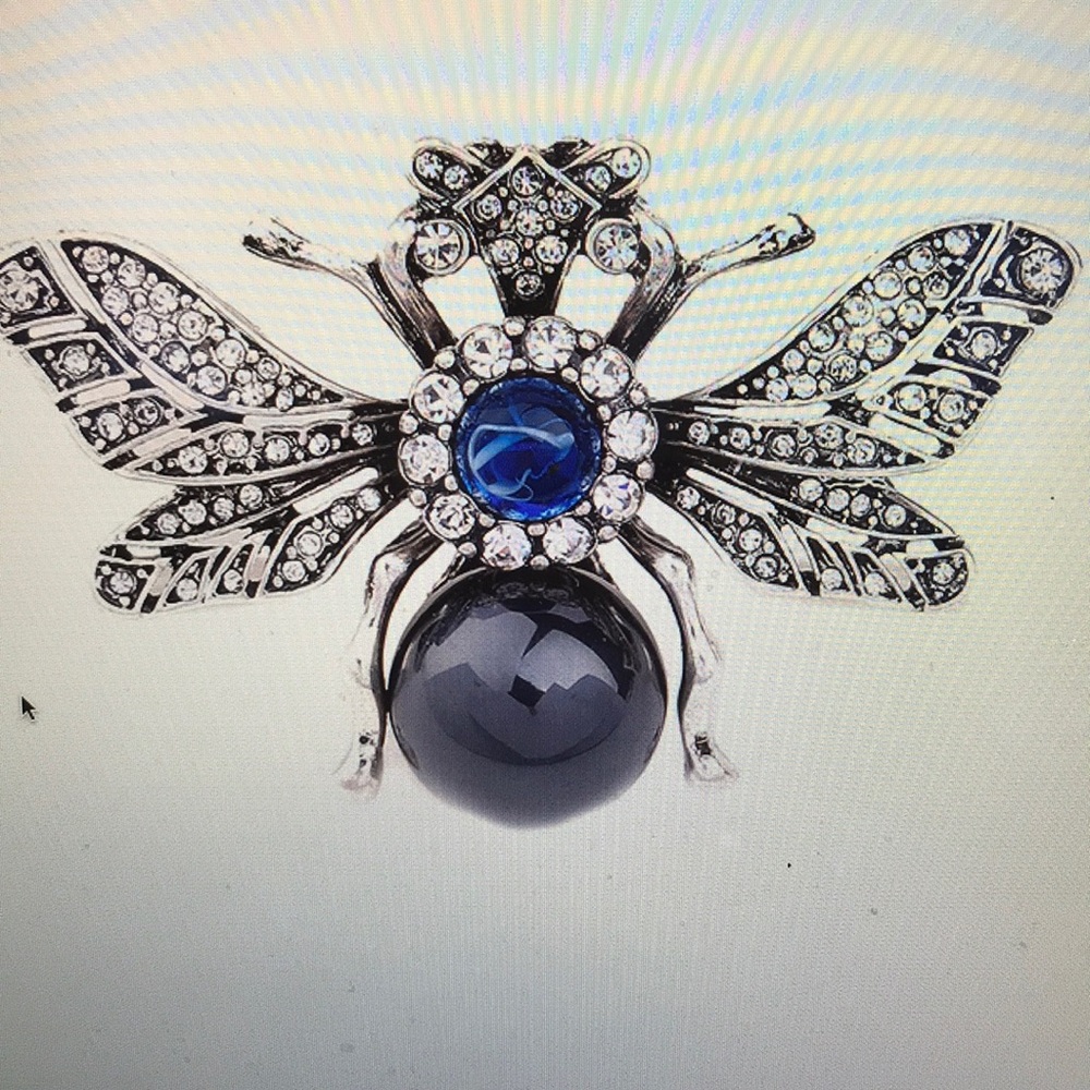 Brooch - Picture 2 of 5